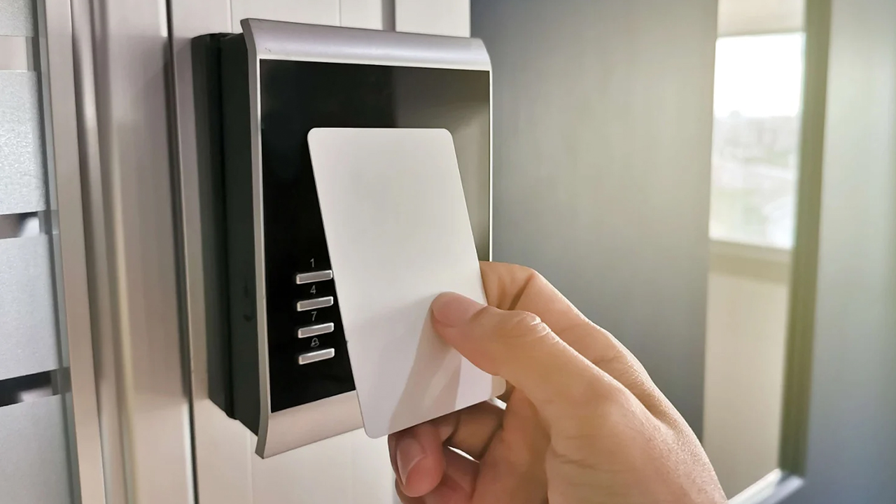 Choosing the Right Card Dispenser: Key Considerations and Top Recommendations